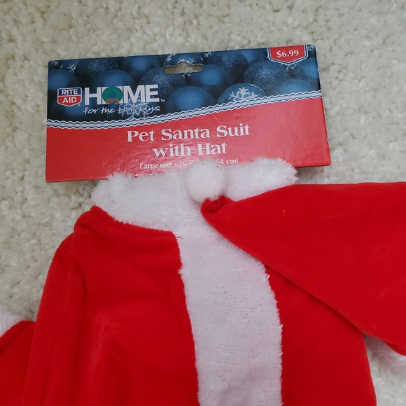 Pet santa suit with hat - Picture 3 of 3